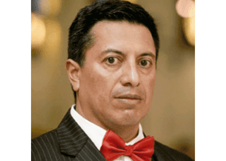 Reporte de un caso: Teratoma congénito de la órbita Roberto G 217x300 1