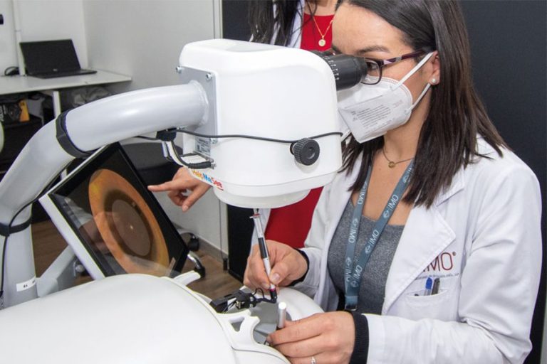 Simulacion Cirugia Catarata Paginaweb 768x512