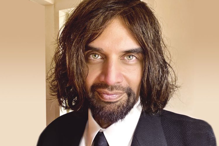 Dr. Ike Ahmed uno de los oftalmólogos más Influyentes del mundo