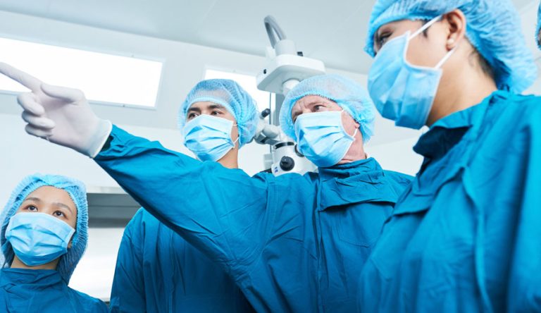 La cirugía para el estrabismo del adulto ha demostrado ser eficaz Pagina Nota5 260225 Oald 768x444