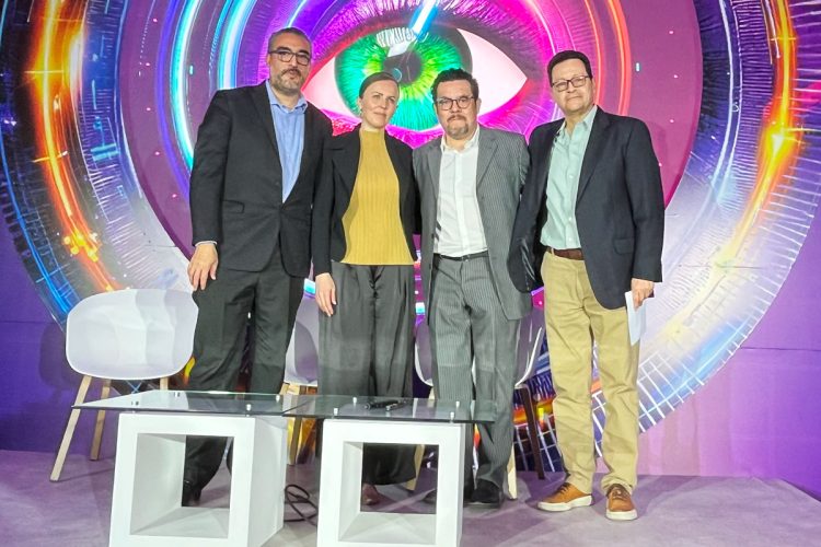 Alcon lanza Systane™ COMPLETE SP: una solución avanzada para el ojo seco