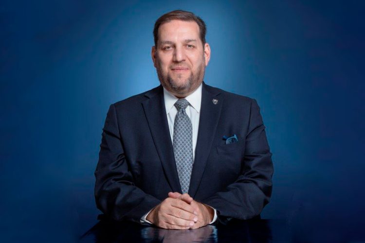 Dr. Jorge Valdez recibe la Orden Francisco Hernández al Mérito en Educación Médica