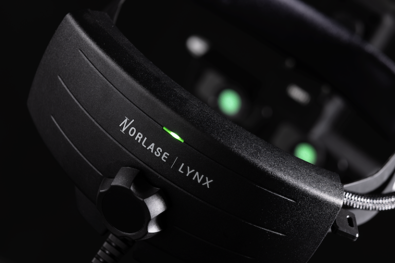 LYNX Back Of The Headset 2 768x512